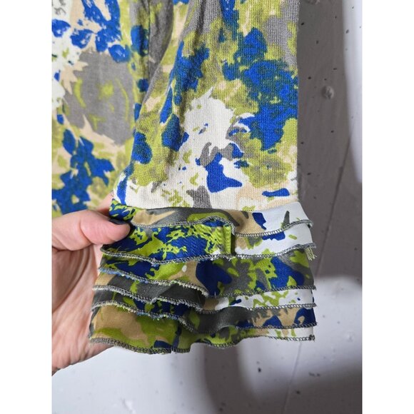 Twelve by Twelve Floral 3/4 Sleeve Full Zip Cardigan Sweater Size Medium Ruffled - Picture 9 of 11